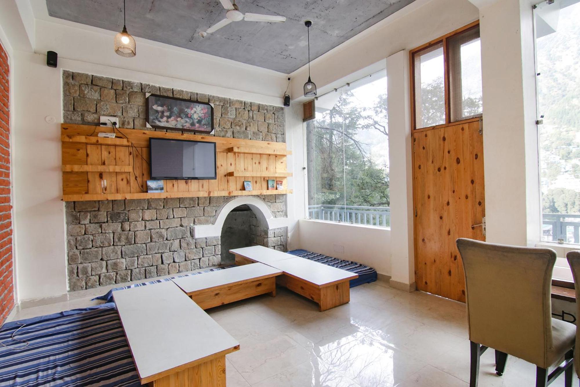 White Water Inn Mcleodganj Dharamshala Bagian luar foto